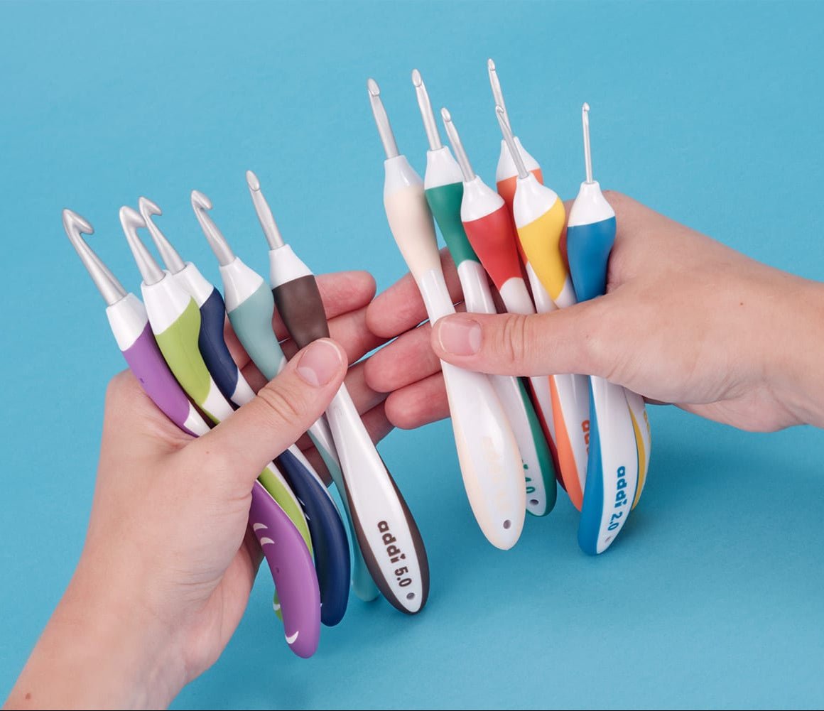 addi Swing Crochet Hook 140 - 2, addi Maxi Swing Wool Crochet Hook 141 - 2 - Ergonomic & Relaxing - Leo Hobby