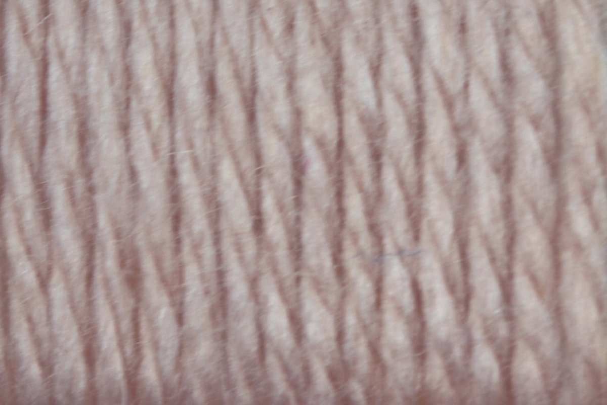 Círculo La Seda - Shimmering Acrylic - Wool Yarn (100g) - Leo Hobby